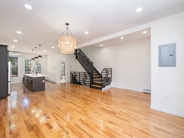 326 Malcolm X Boulevard image 23 of 35