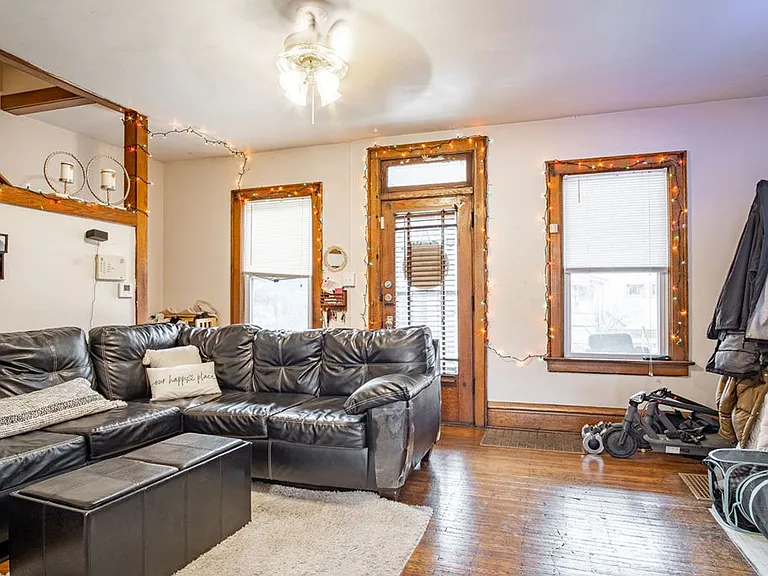 E 19th Ave 354-360 MLR — Photo 14