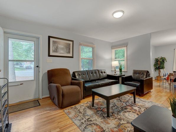 Campus area rental source photo 2