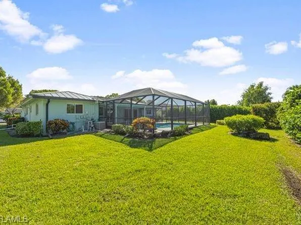 9757 Berkshire ST, NAPLES, FL 34109