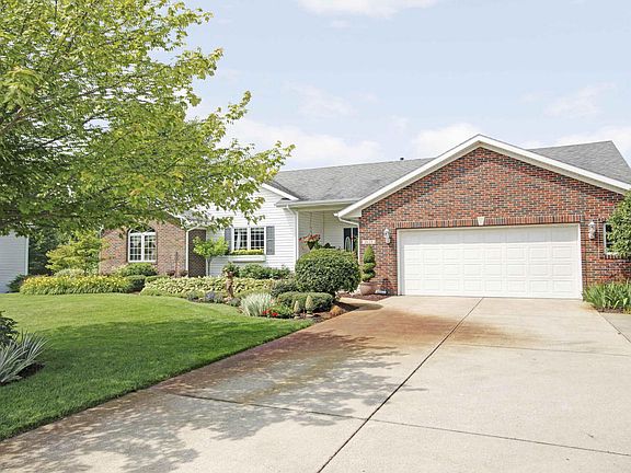 2nd image of 1629 Garden View Dr