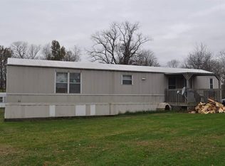 203 Bayless St, Gentryville, IN 47537