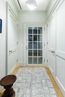 Rented by Compass | media 49