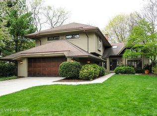 1517 Maple Knoll Ct, Naperville, IL 60563