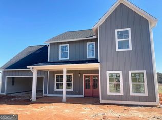 690 C O Draper Rd, Comer, GA 30629