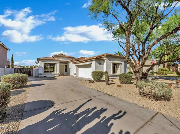 1694 E ORANGEWOOD Street, Gilbert, AZ 85296