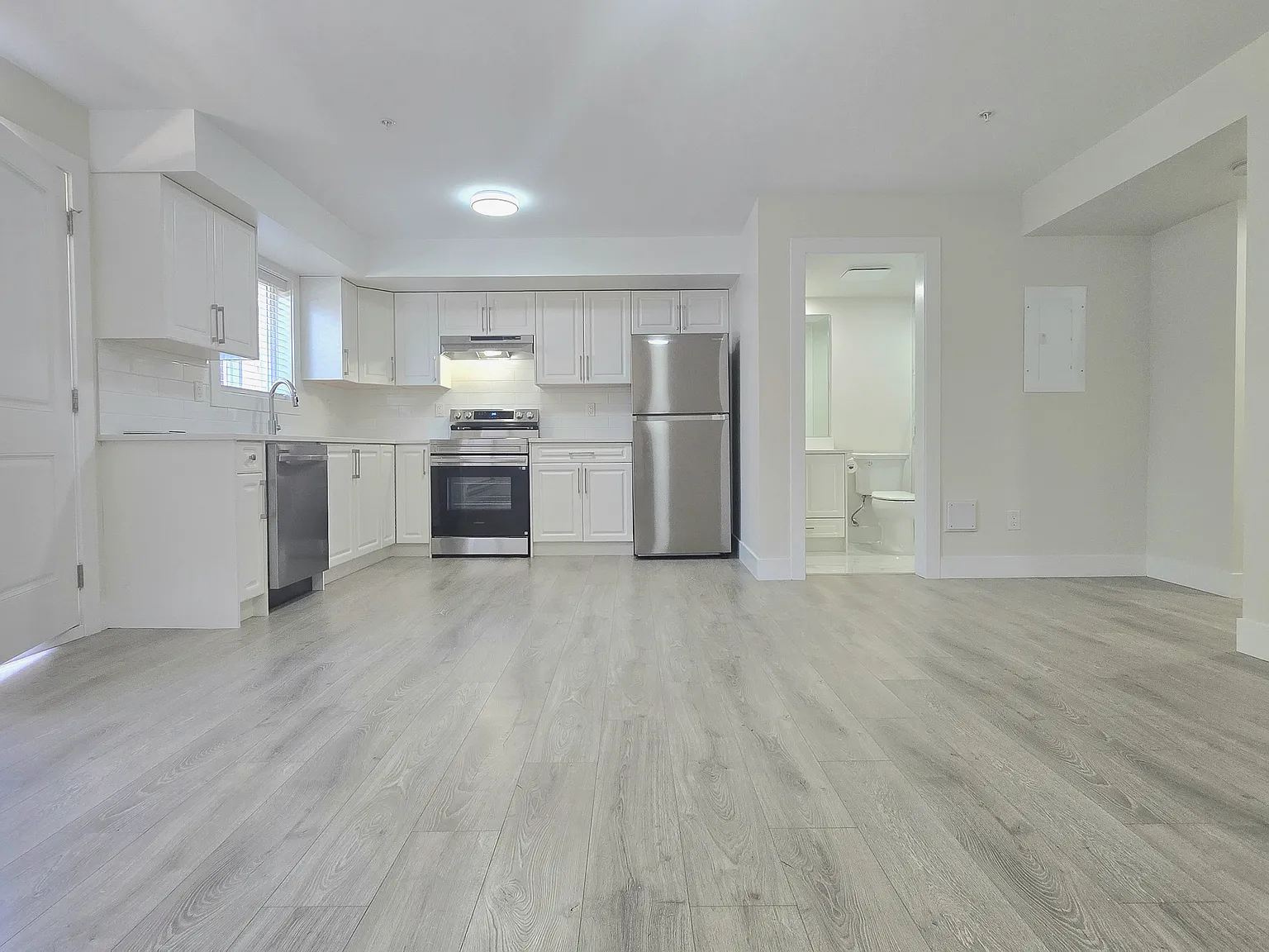 13633 Blaney Rd Maple Ridge — Photo 3