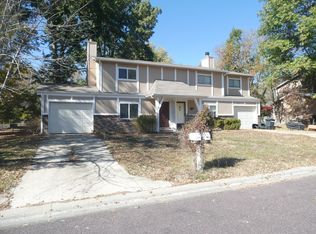 2413 S Kendallwood Rd, Columbia, MO 65203