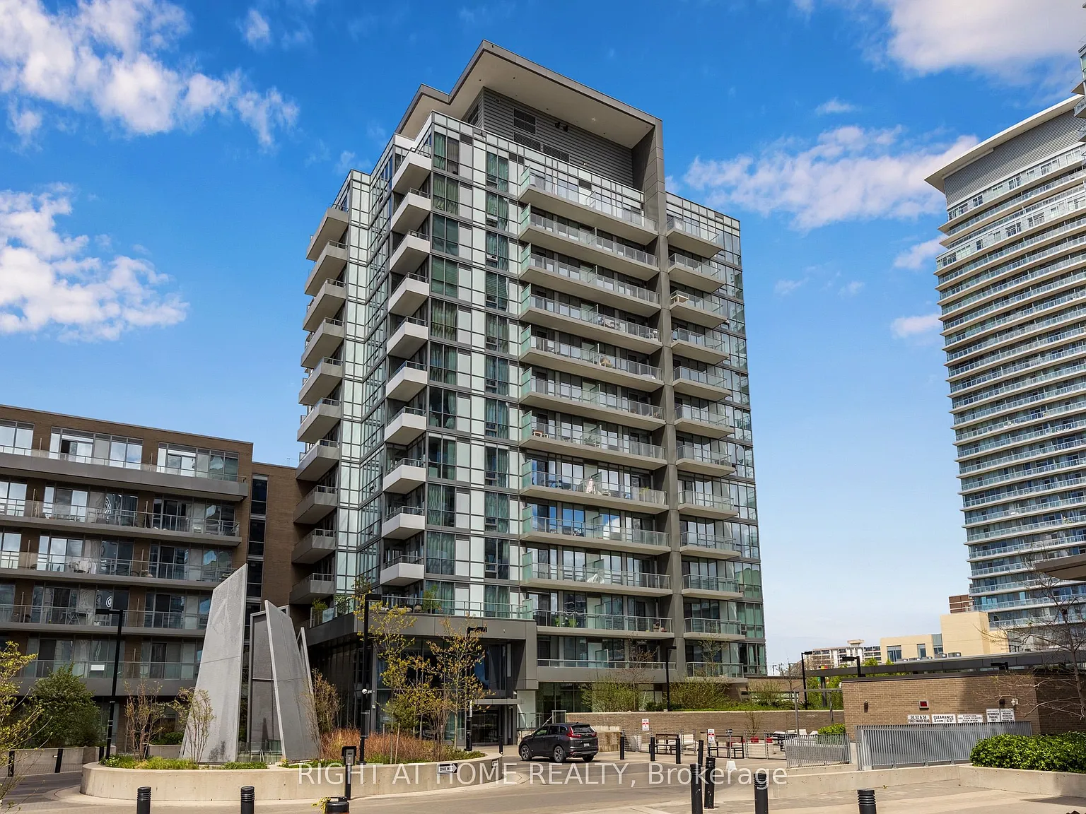 2 bed, $2,650 — Photo 1