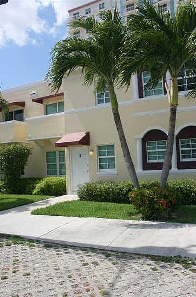 1st image of 3001 SW 22nd Ter #Townhouse 8