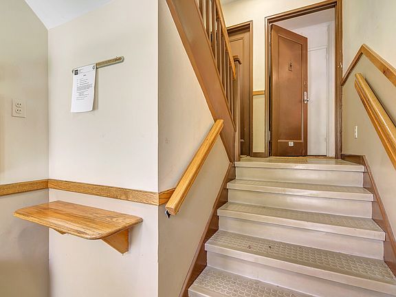 5th image of 105 Beacon Hill Drive #D17