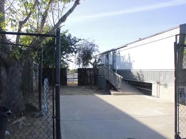 670 Valeria Loop, Laredo, TX 78046