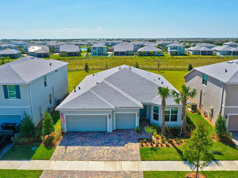10306 SW Green Turtle Ln — Photo 49