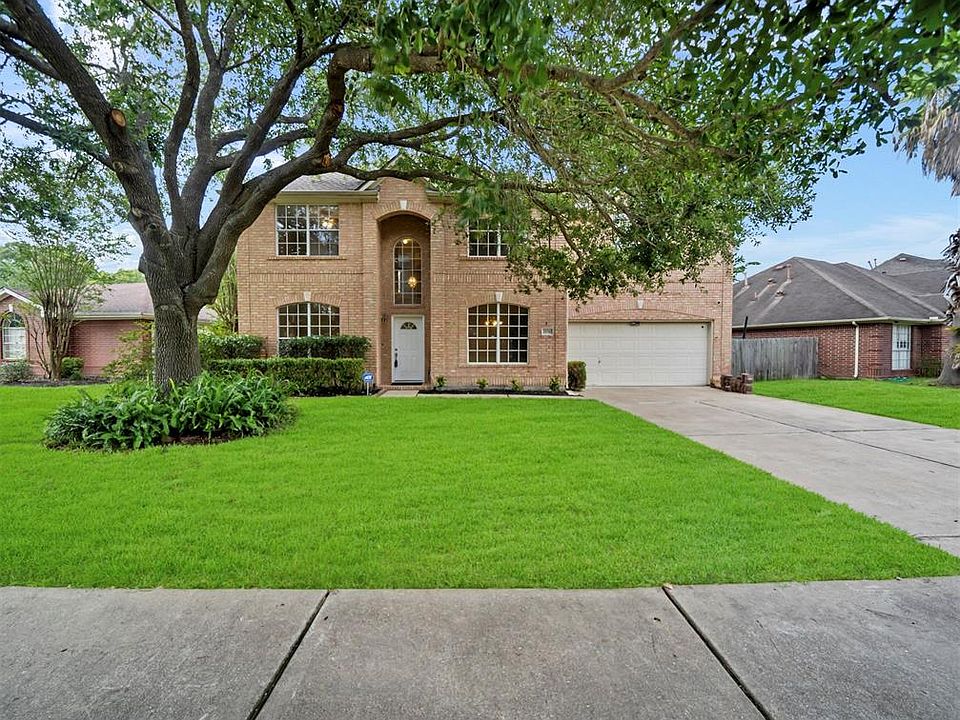 1st image of 21710 Bay Palms Dr