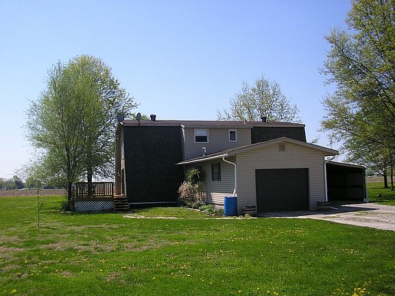 1 car attached garage & carport