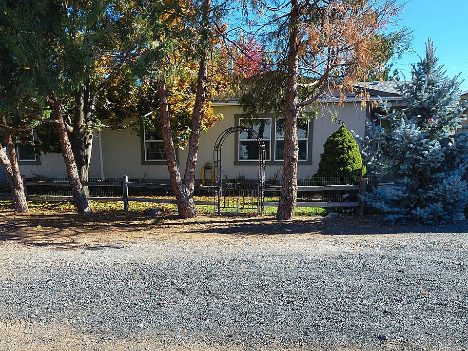 1st image of 235 Roosevelt St