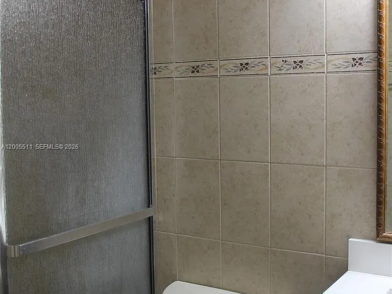 8700 SW 133rd Avenue Rd #301 — Photo 12