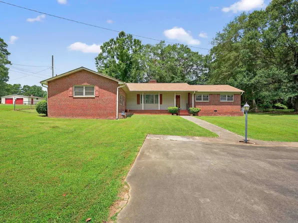 303 Dogwood Dr, Gaffney, SC 29340