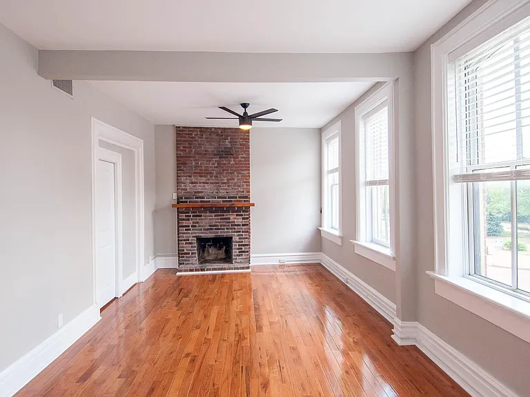1901 Park Ave #2F — Photo 4