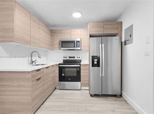 810 Salzedo St APT 21, Miami, FL 33134