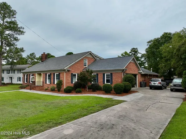 404 W 34th Street, Lumberton, NC 28358