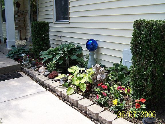 entrance to home is on side of the house