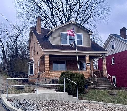 2nd image of 115 Copperfield Ave
