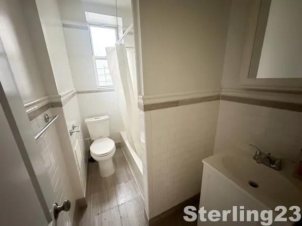 146 East 19th Street image 6 of 9