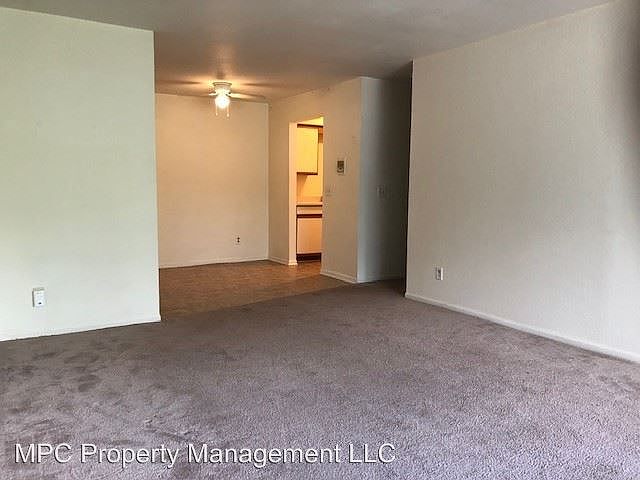 2nd image of 209 E Market St APT 112