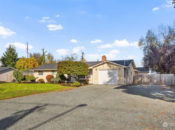1215 172nd St NE, Marysville, WA 98271