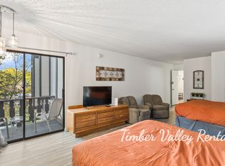 608 Moongate Dr #3, Osage Beach, MO 65065