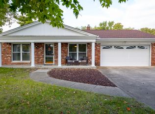 106 W Hill Valley Dr, Indianapolis, IN 46217