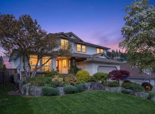 34947 Oakhill Dr, Abbotsford, BC V2S 7R3