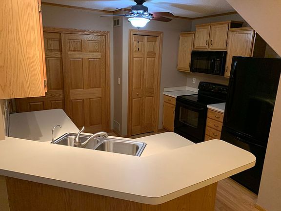 5th image of 1855 Donegal Dr APT 5