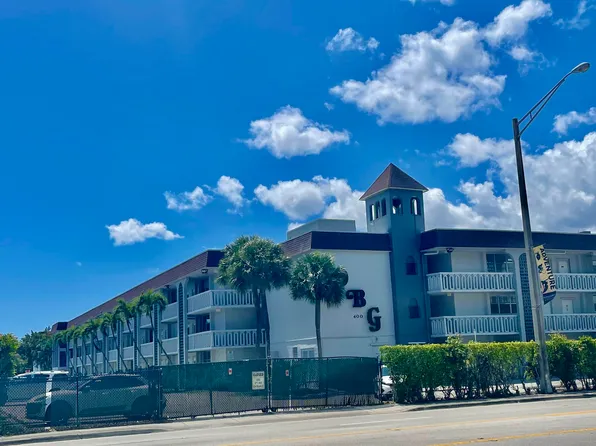 400 SE 10th Street #308, Deerfield Beach, FL 33441