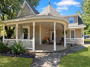 305 S Madison St, Westfield, IL 62474