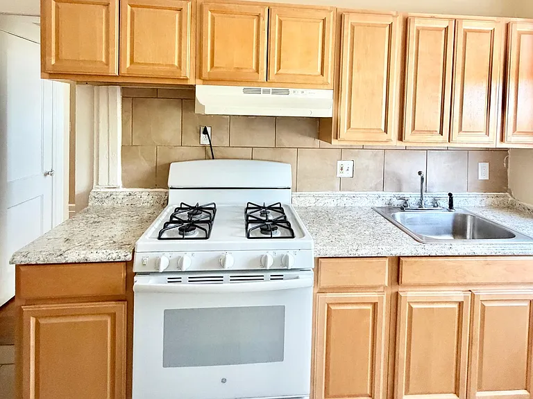 509 Norton Pkwy #21BB — Photo 1