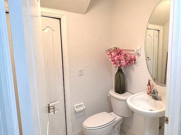 5th image of 9409 Ivy Brook Run APT 1303
