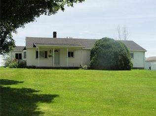 37 Oakland St, Mechanicsburg, OH 43044