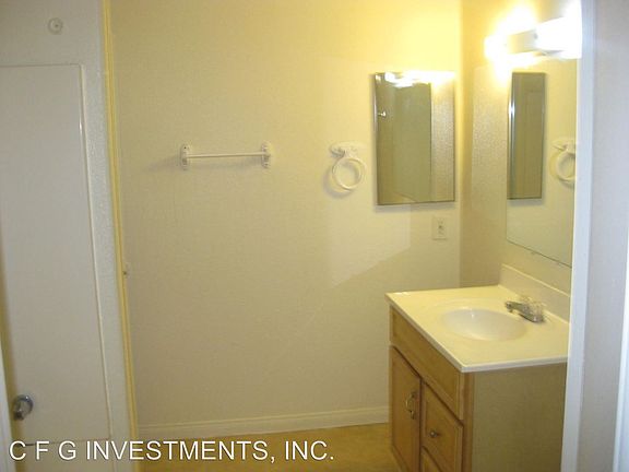 5th image of 313 N Tustin Ave APT C