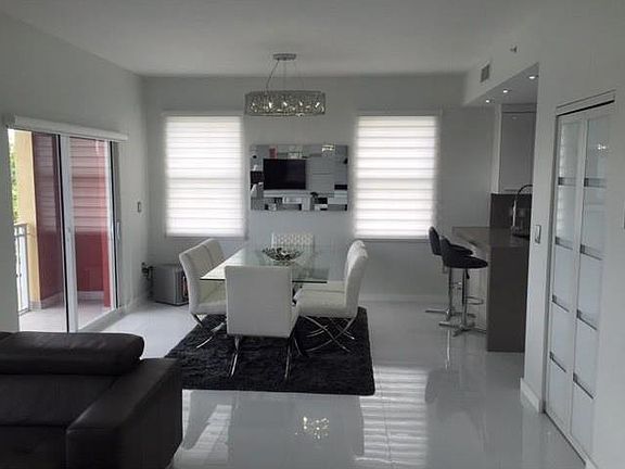 3rd image of 10903 NW 83rd St APT 208