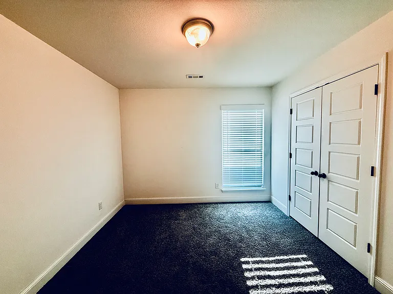 424 NW 59th Ave — Photo 14