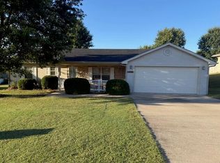 16853 Farris Cir, Boonville, MO 65233