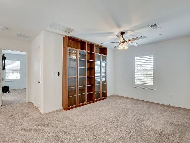 6458 Blue Ember Ave — Photo 37