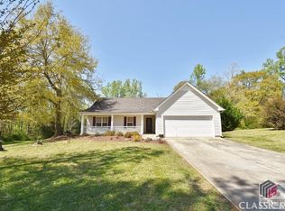 223 Glen Fuller Cir, Commerce, GA 30529