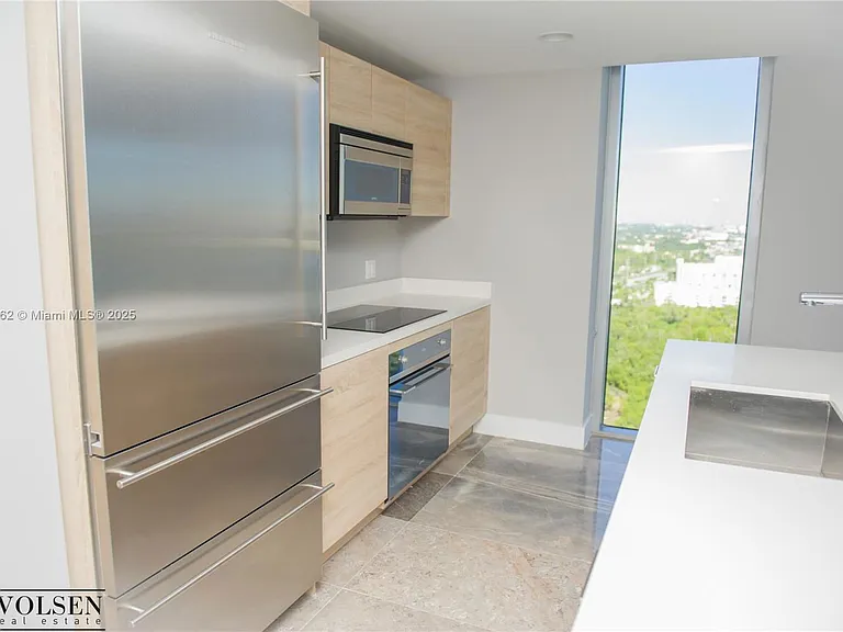 16385 Biscayne Blvd #2615 — Photo 6
