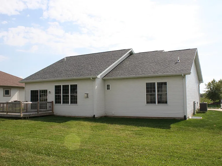 52 Cobblestone Ln — Photo 17