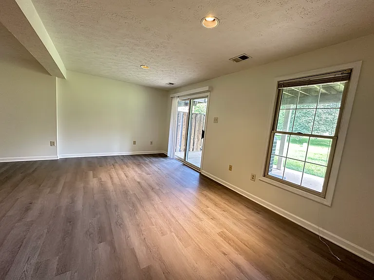 7958 Brightmeadow Ct — Photo 25