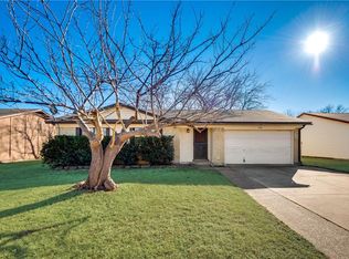 1502 Palisades Dr, Lewisville, TX 75067