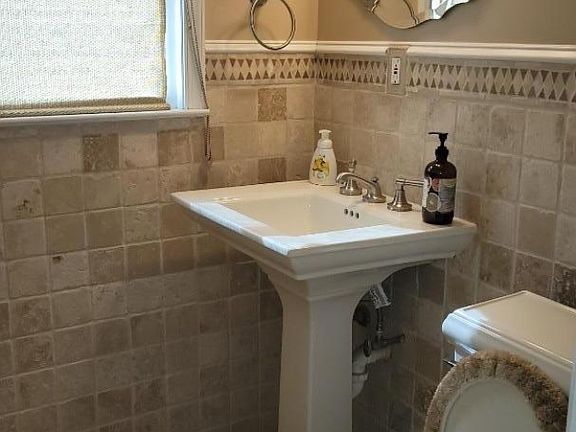 5th image of 20 Edgar Rd